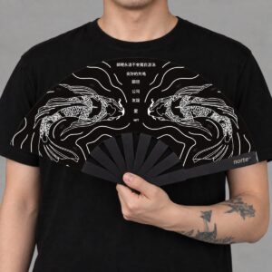 Abanico Koi Black - vista con modelo