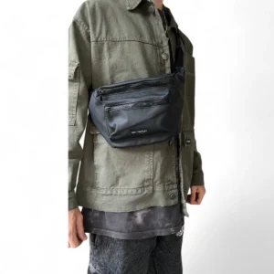 Riñonera Negra Samples