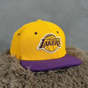 Gorra NE Lakers Amarilla/Violeta