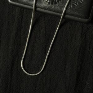 Cadena estilo Serpiente Fina