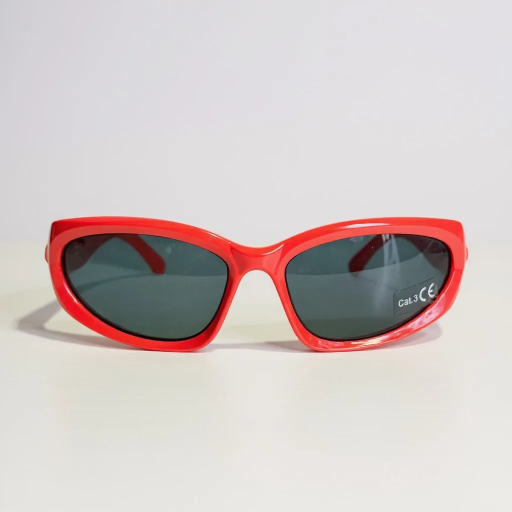 Gafas "Cyclone Edge" Red blaze estilo Y2K - Imagen 3