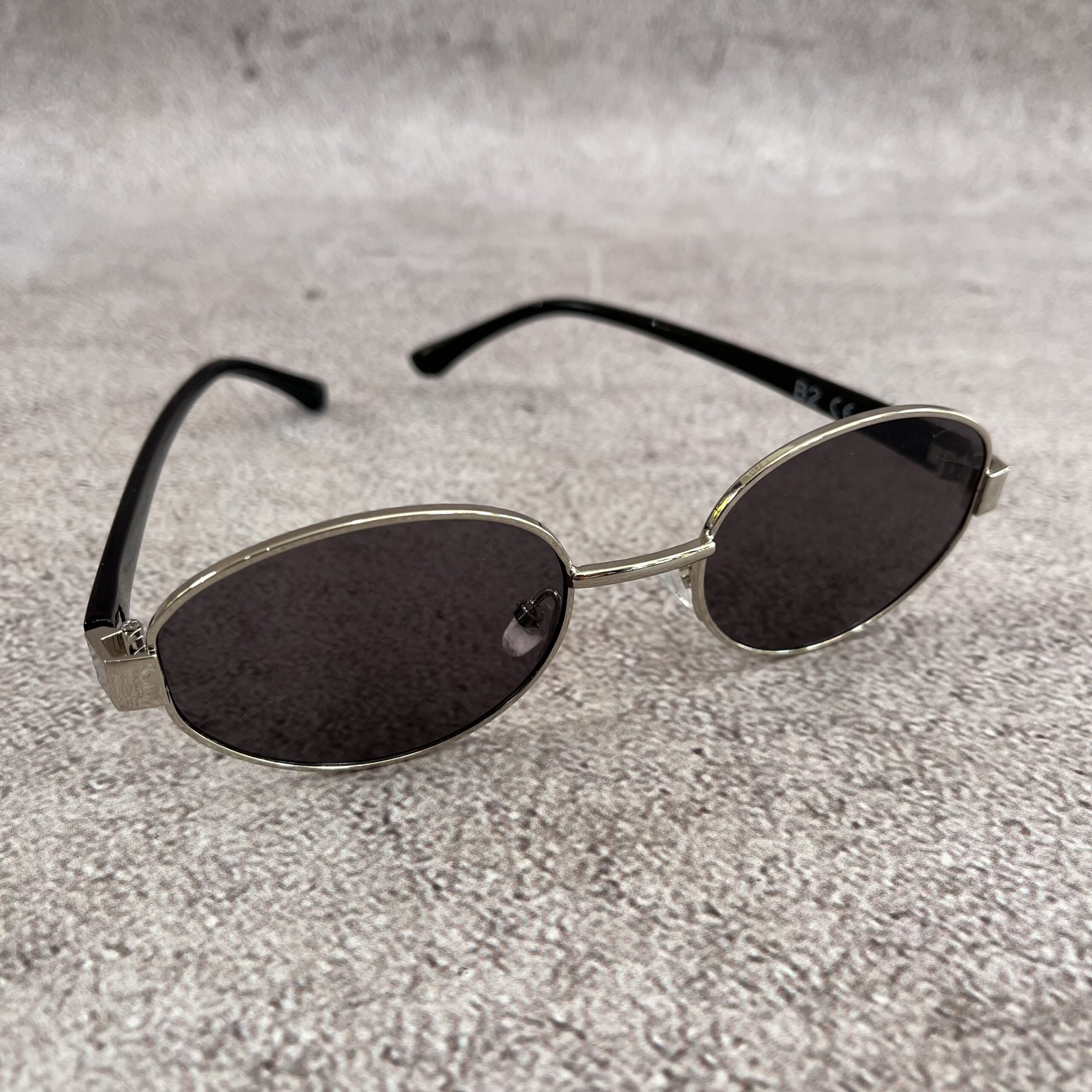 Gafas Nova Oval Silver Black - Imagen 3