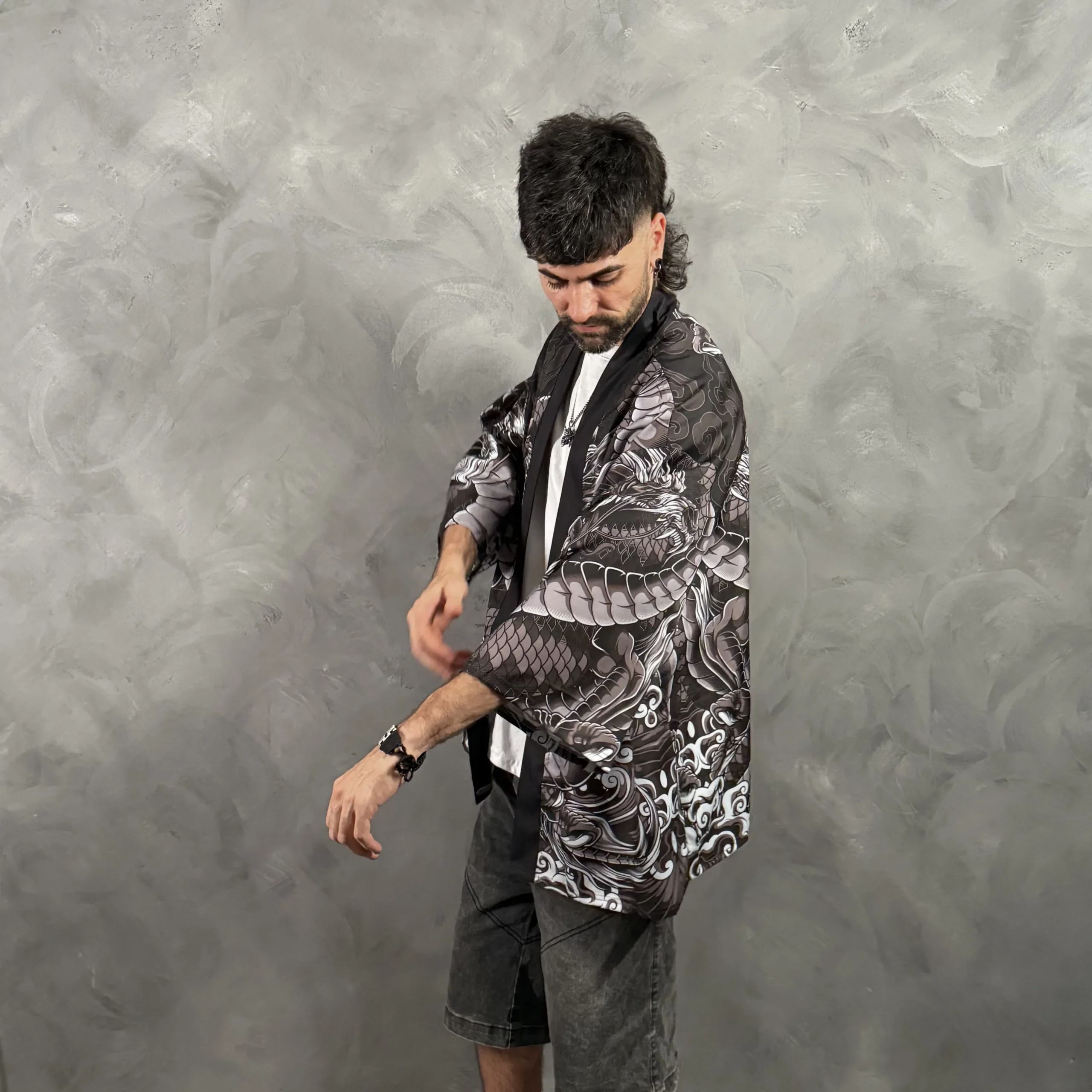 Haori Dragón Tormenta Gris - Imagen 3