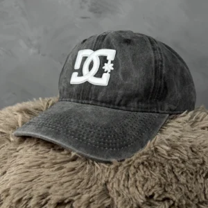 Gorra Stone DC Gris