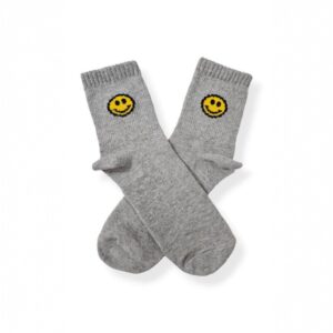 Medias grises con carita feliz