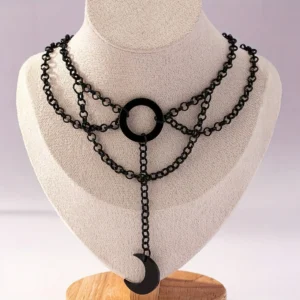 Collar Gargantilla con colgante de luna negra