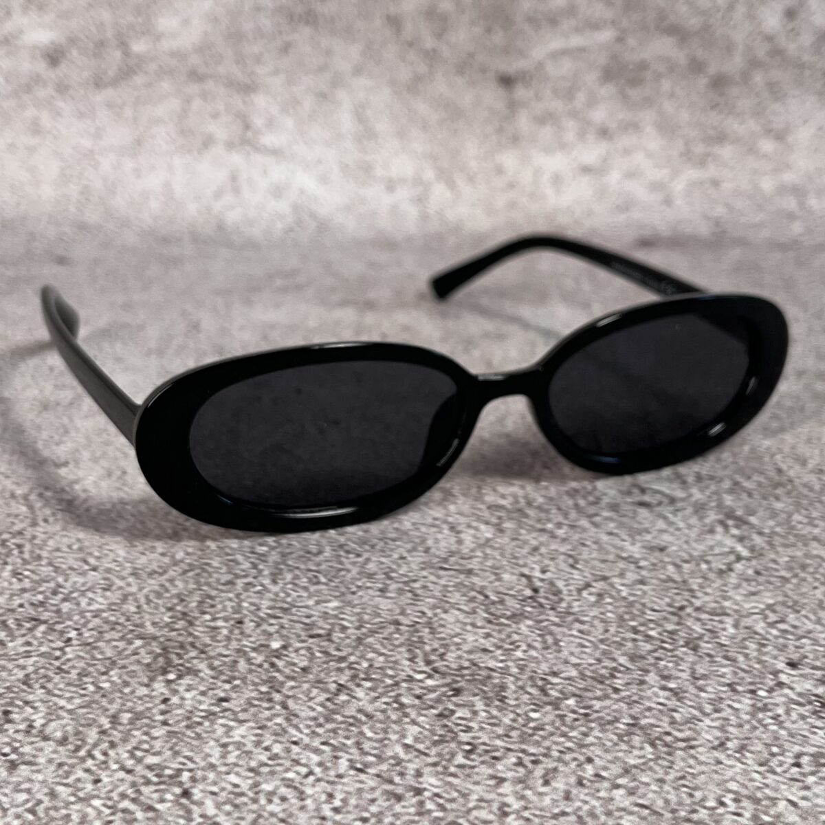 Gafas Retro Negras - Imagen 3