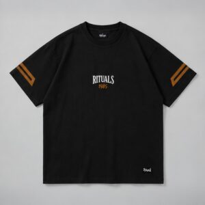 Remera boxy Sysiphus negro Rituals — Prenda · frente sobre fondo gris