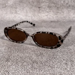 Gafas Retro Carey Gris