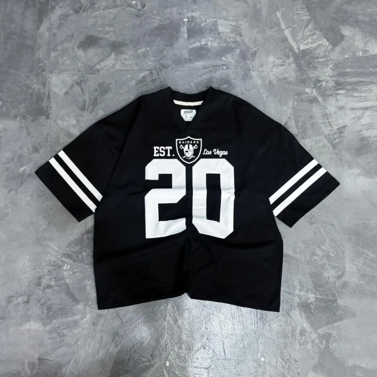 Remera Over 20 Negra Matisse