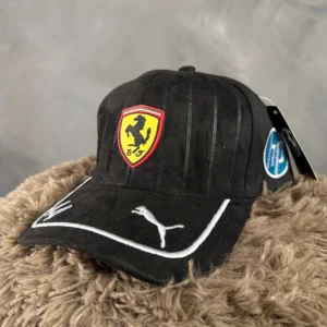 Gorra Ferrari 44 Negra