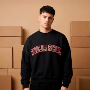 Hoodie Boxy Varsity Black Vieja Scul