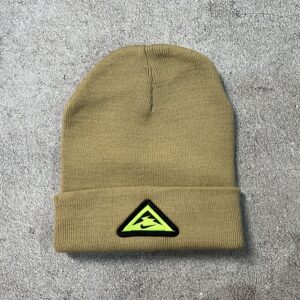Gorro Delta Tostado
