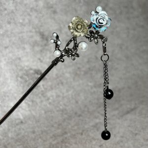 Horquilla Rosas con Perlas y Cadenas